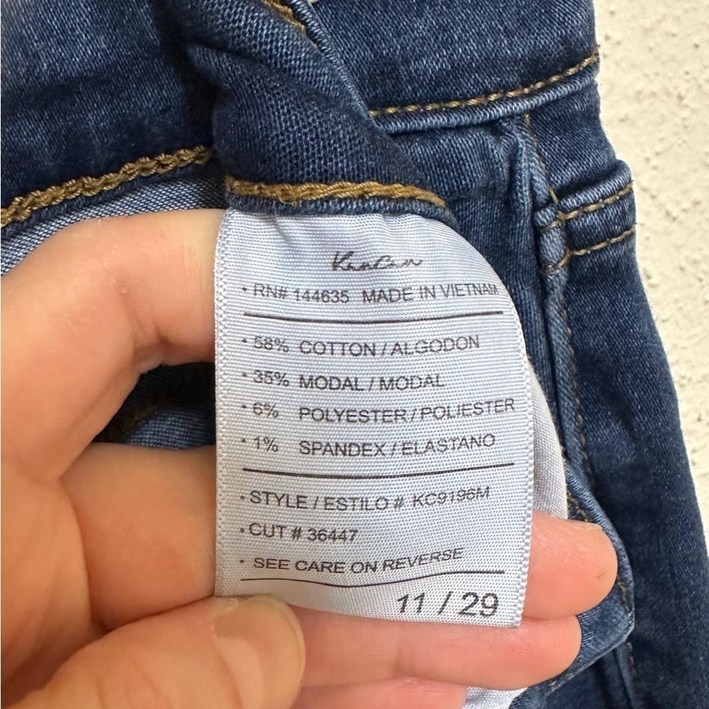 KanCan Mid Rise Dark Stretchy Skinny Jean(KC9196M) Size 11/29 - Picture 14 of 14